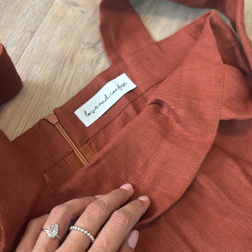 Sleeveless Rust Red Linen-Blend Wide Leg Jumpsuit - Picture 2 of 2